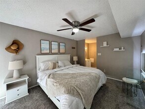 Building Photo - 6312 Peacock Hills Dr