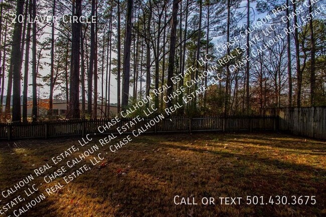 Building Photo - 20 Laver Cir