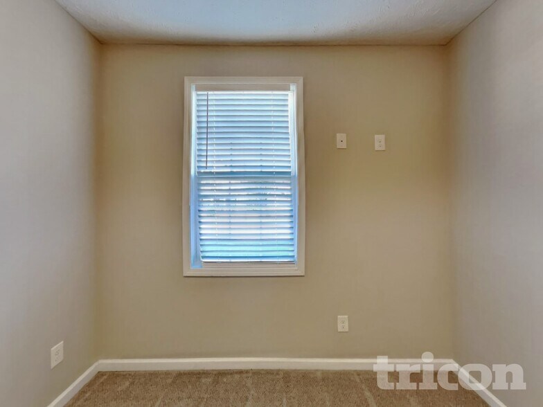 Building Photo - 3479 Melrose Dr