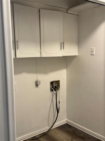 Building Photo - 7745 Dentcrest Dr