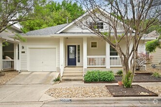 Building Photo - 2721 Kinney Oaks Ct