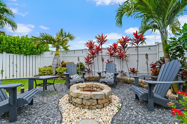 Building Photo - 9674 Dogwood Ave