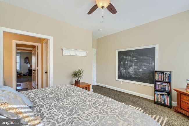 Building Photo - 1319 Martin Meadows Dr