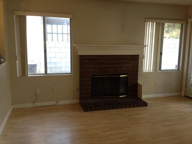 Building Photo - Charming 2-Bed, 2-Bath Pool Home with Fireplace & 2-Car Garage in Quiet Colton Neighborhood