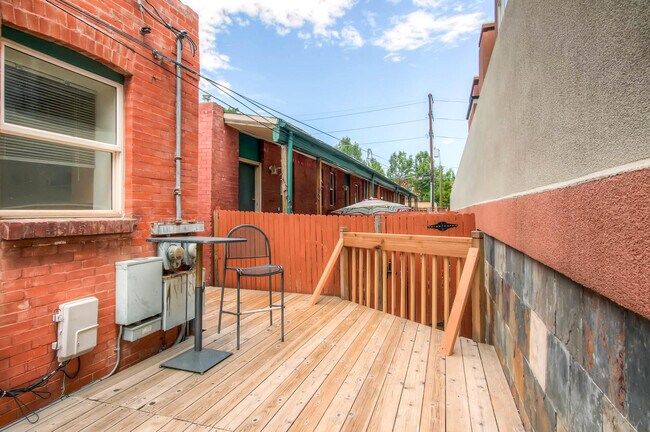 Building Photo - 3050 Zuni St