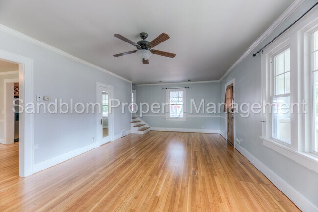 Building Photo - For Lease | TU | 5 Bed + 3 Bath | $2500 Rent