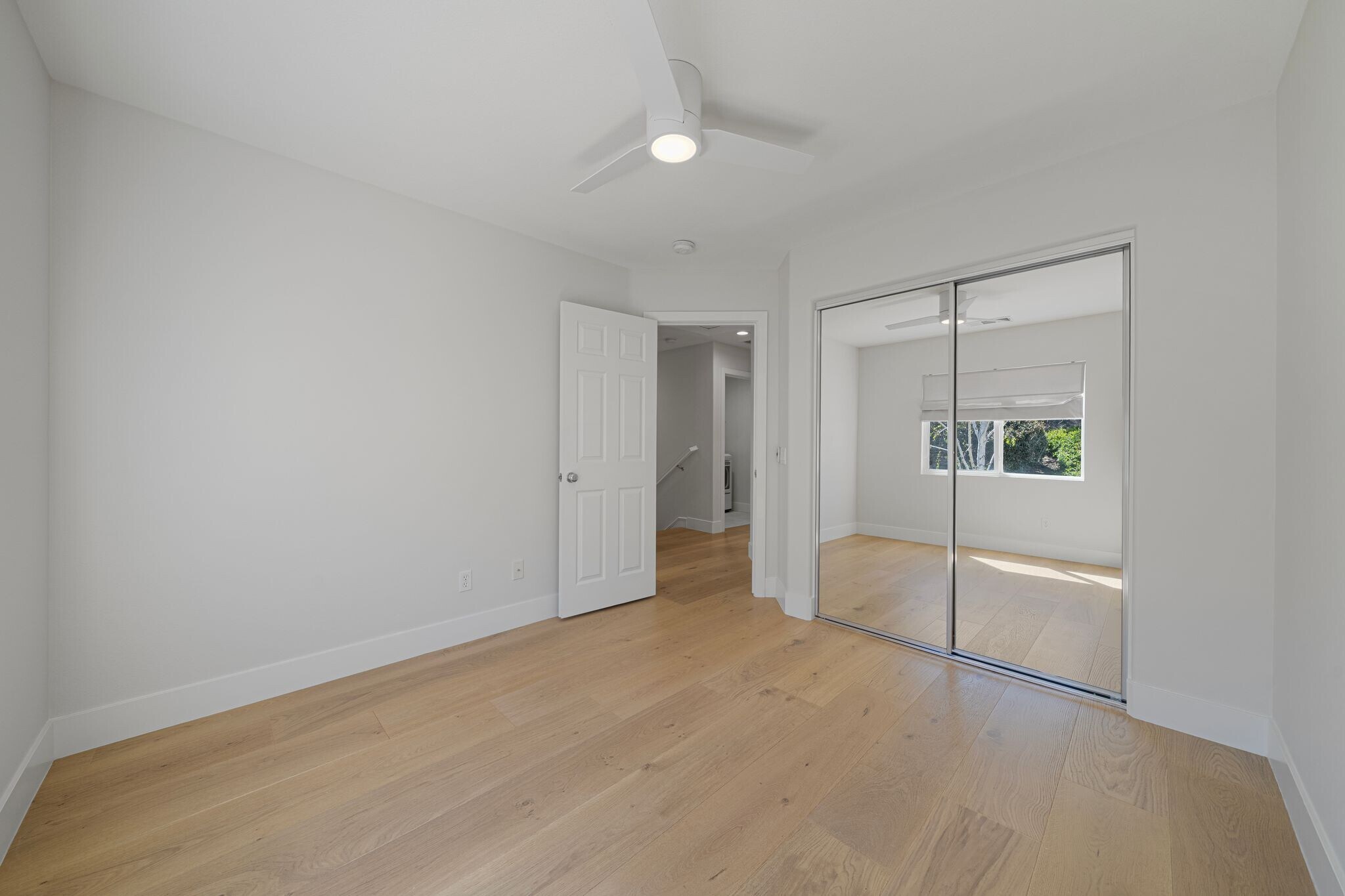 Building Photo - 25352 Avanti Ct