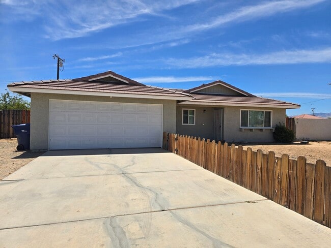 Primary Photo - For Rent in California City – 3 Bed / 2 Ba...
