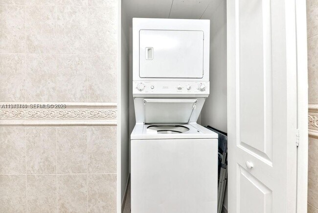 Building Photo - 110 Washington Ave