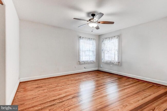 Building Photo - 3925 Dance Mill Rd