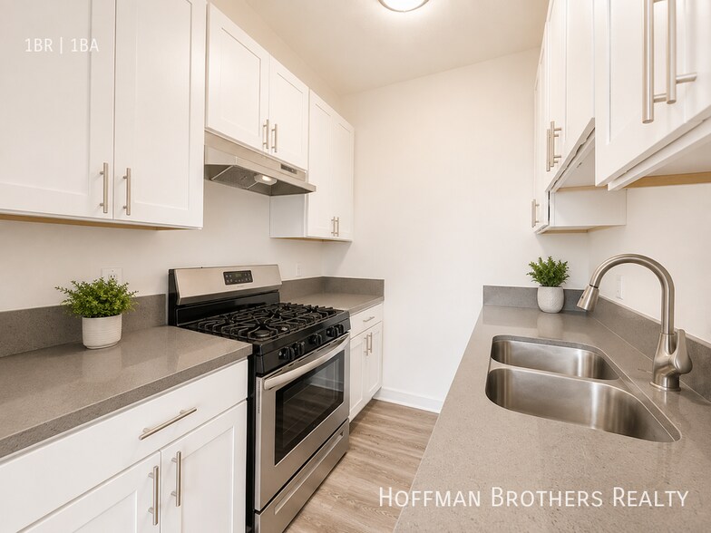 Building Photo - 2743 San Marino St