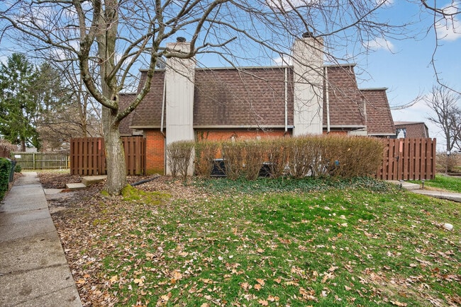 Building Photo - 433 Darby Creek Rd