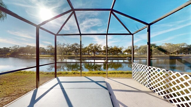 Building Photo - 704 49th St E