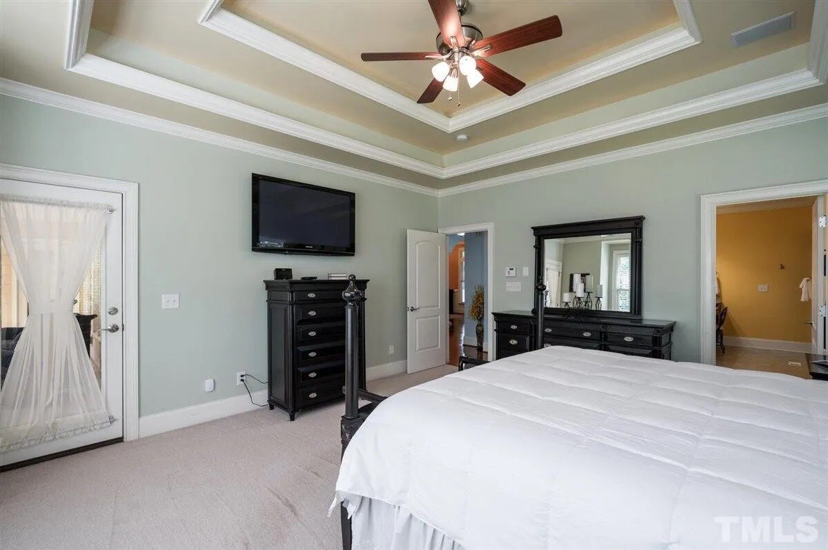 Building Photo - Room in House on Raven Wood Dr