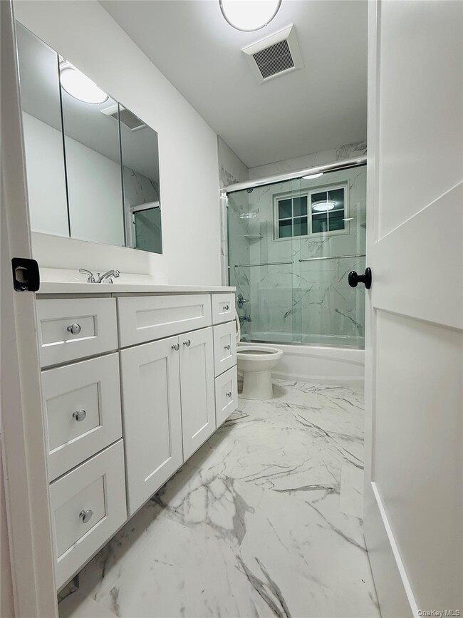 Building Photo - 134 Cedar Ln