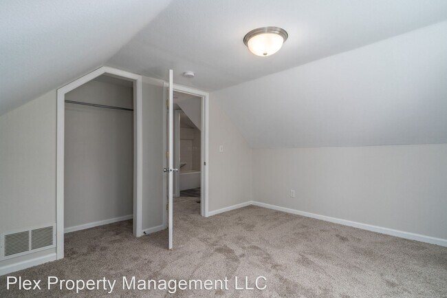 Building Photo - 2 br, 1.5 bath House - 625 7th Avenue South