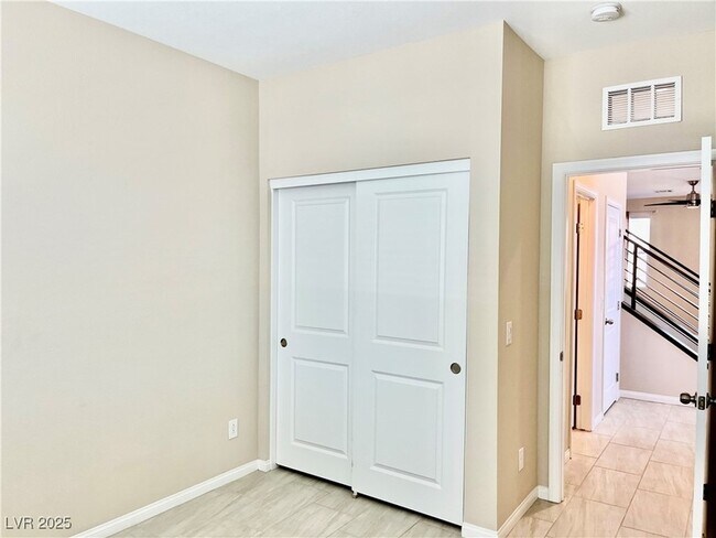 Building Photo - 8819 Burray St