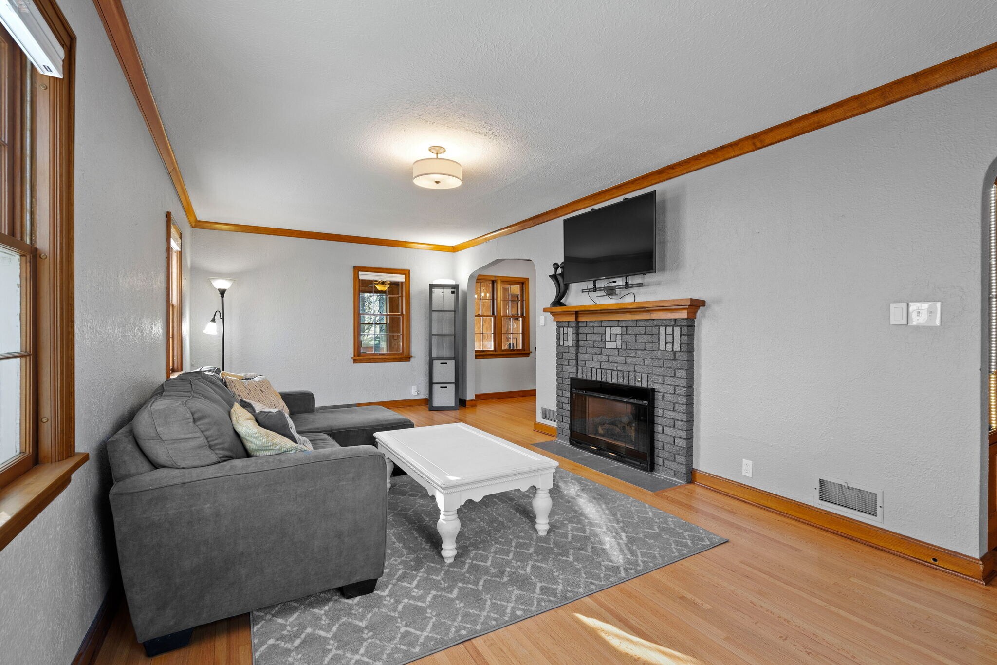 Building Photo - 1109 3rd St NW