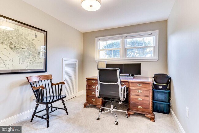 Building Photo - 6519 Engel Dr