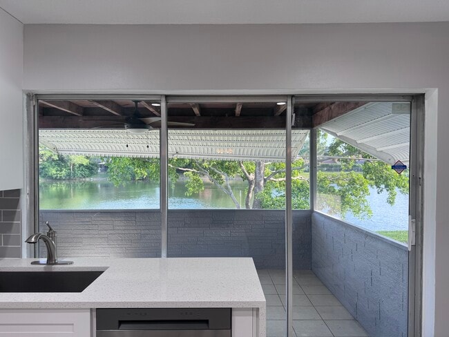 Building Photo - 2616 NW 49th St