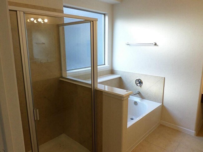 Building Photo - 4614 Ferndale Meadows Dr