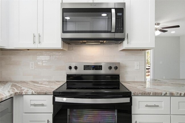 Building Photo - 123 Rae Dr