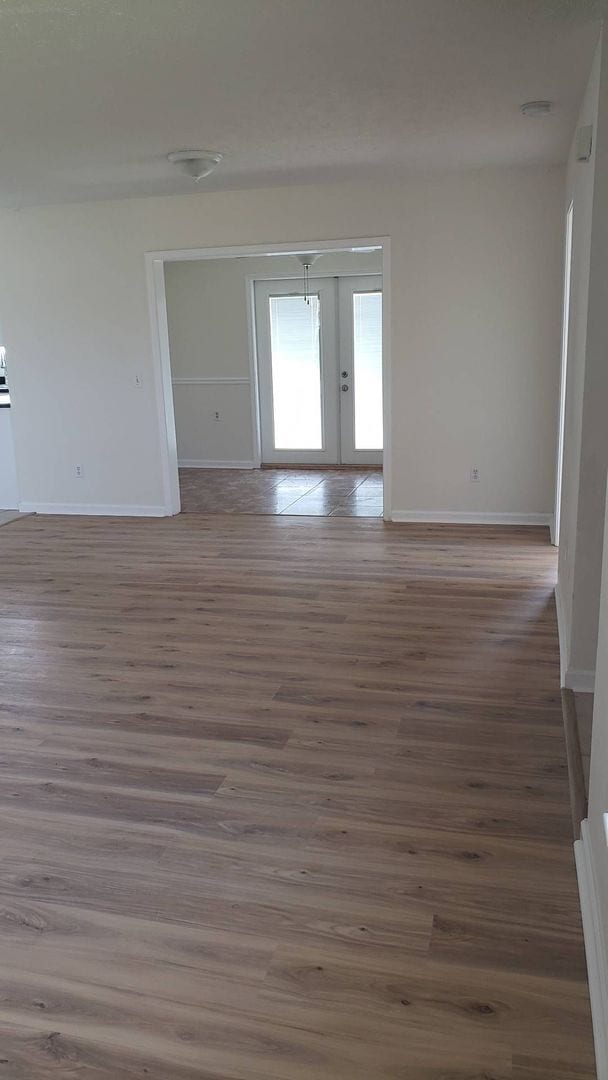 Building Photo - Cozy 3Bed/2Ba Home, Centrally Located w/Access to Shopping, Dining & Tyndall AFB!