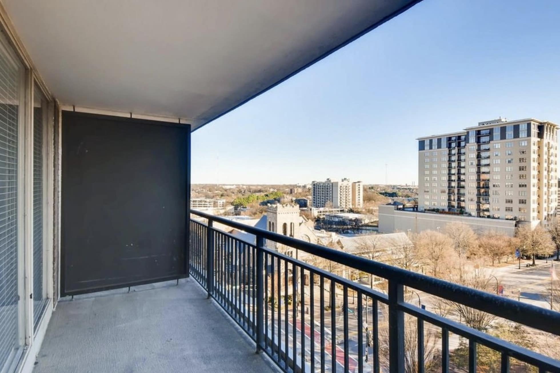 Building Photo - 620 Peachtree St NE