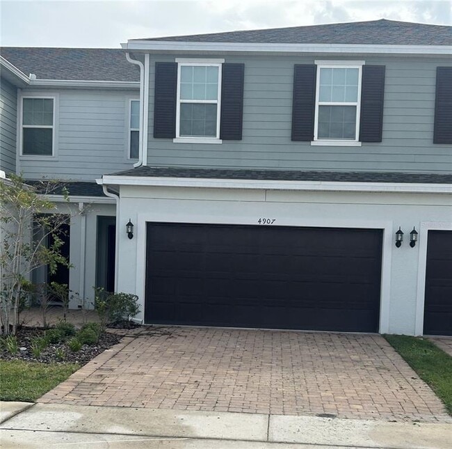 Primary Photo - 4907 Conifer Cone Dr