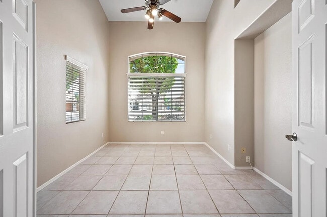 Building Photo - 4734 E White Aster St