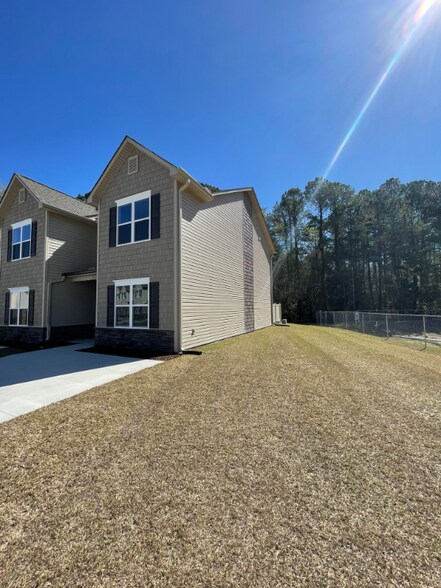 Building Photo - 312 Glenellen Loop Rd
