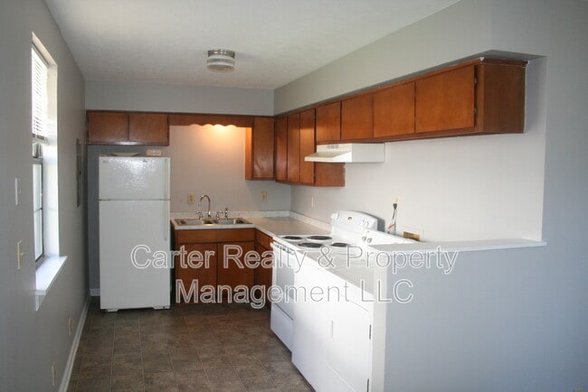 Building Photo - 1608 Forest Ave