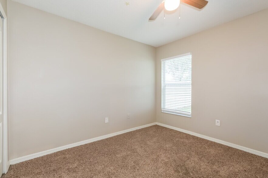 Building Photo - 11113 Lake Lanier Dr