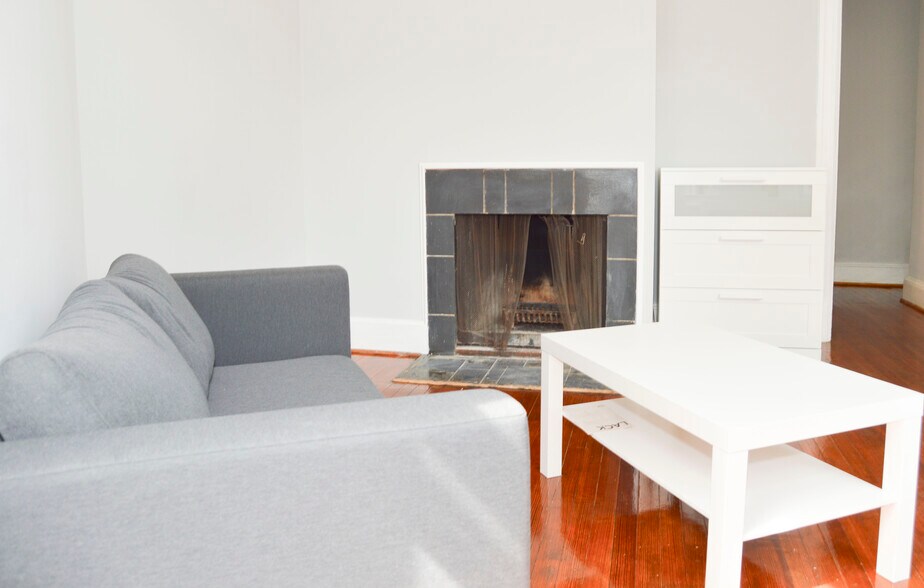 Building Photo - 201 Kentucky Ave SE