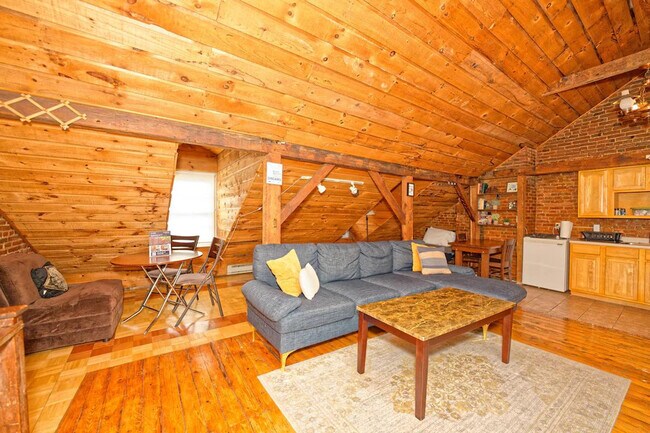 Building Photo - 90 Madison Ave