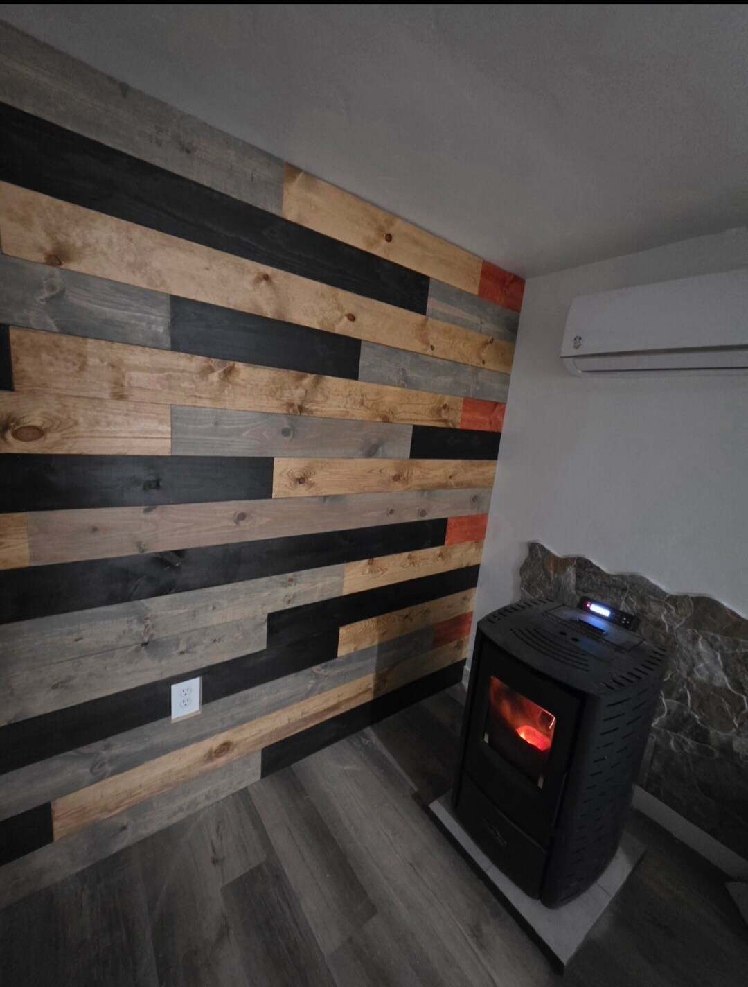 Building Photo - 101 Apache Hills Dr