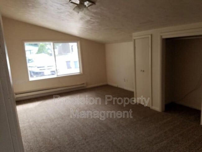 Building Photo - 2507 Michigan Ave