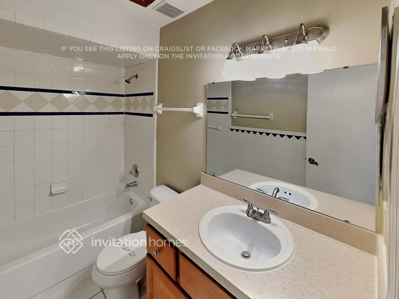 Building Photo - 10765 Losco Jct Dr