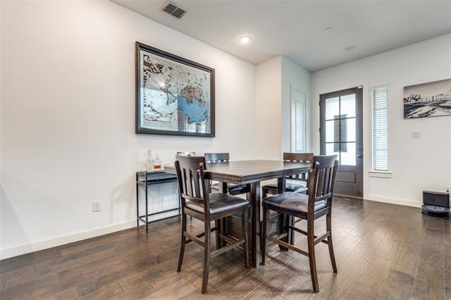 Building Photo - 7245 Sprangletop St