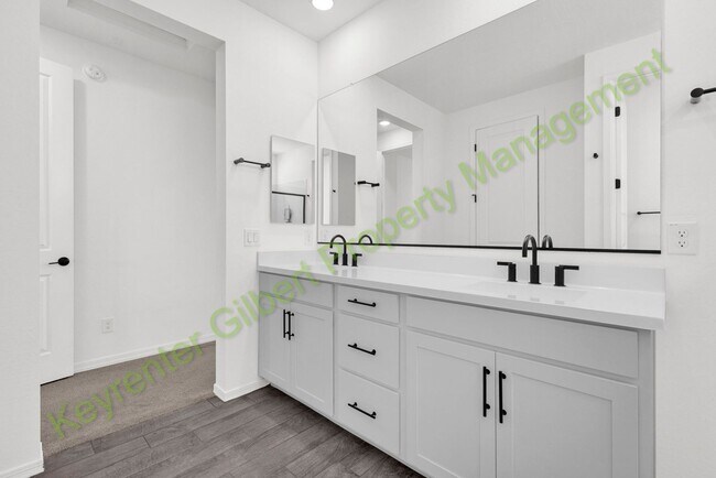 Building Photo - Newly Built 4-bed / 2.5 Bath Home in Quiet...