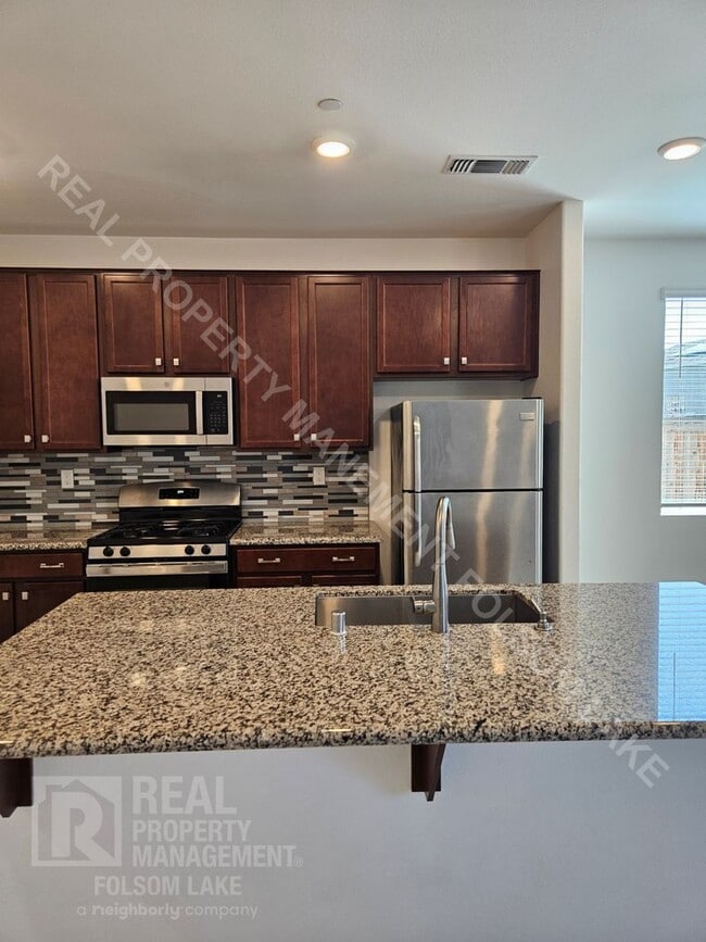 Building Photo - Quiet 4bd 3ba home in Folsom Ranch