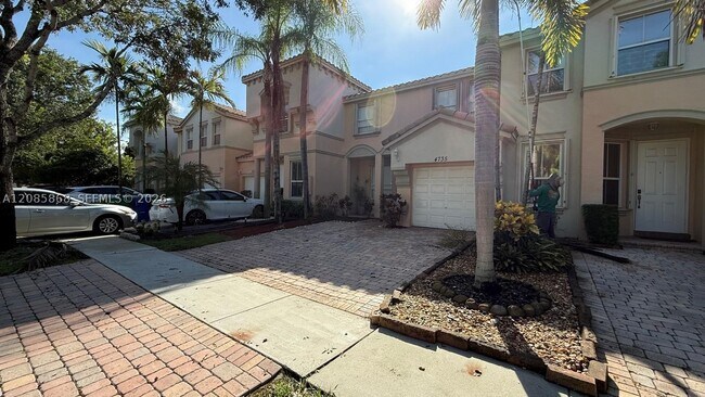 Building Photo - 4735 SW 164th Ave