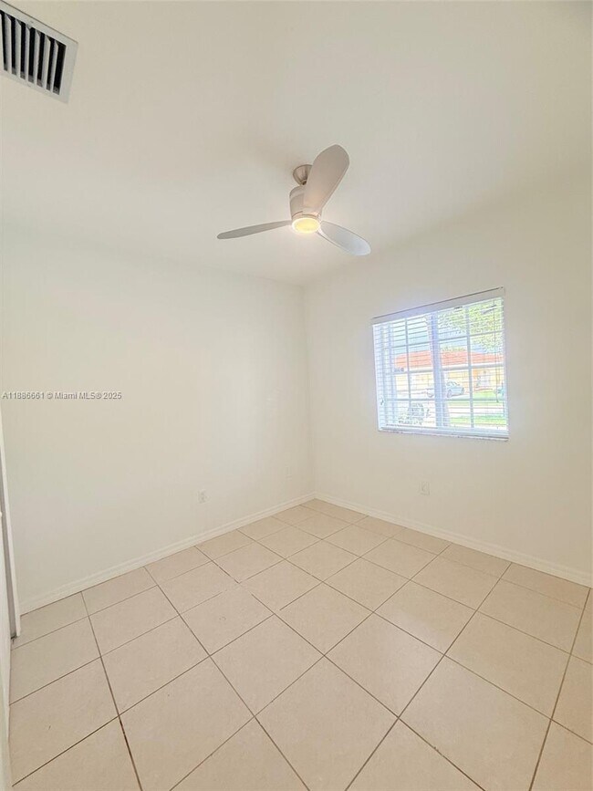 Building Photo - 12254 SW 215th Terrace