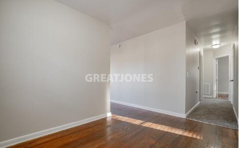 Building Photo - 1800 Helen Ct