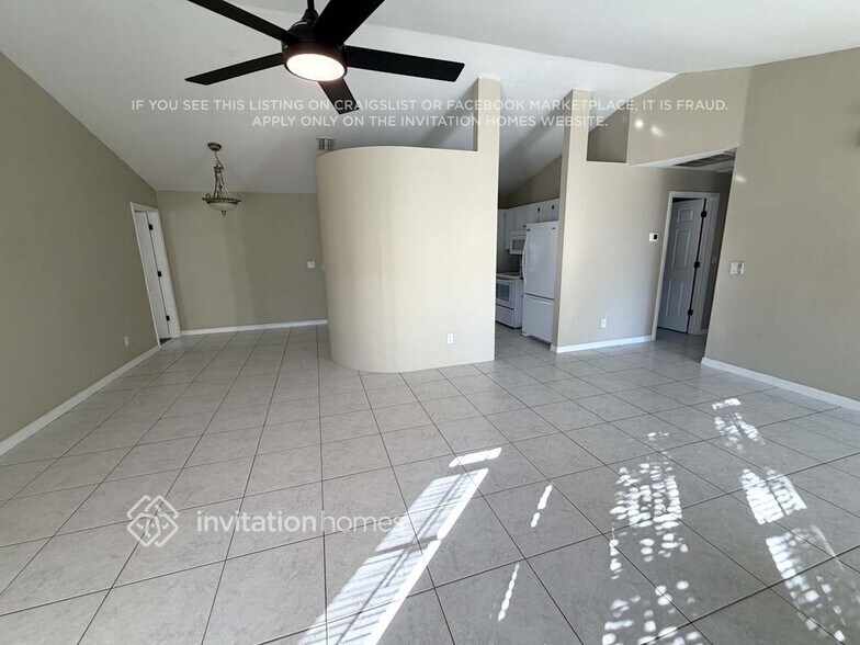 Building Photo - 1201 SW 29th Terrace