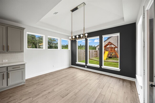 Building Photo - 29024 Red Lp Dr