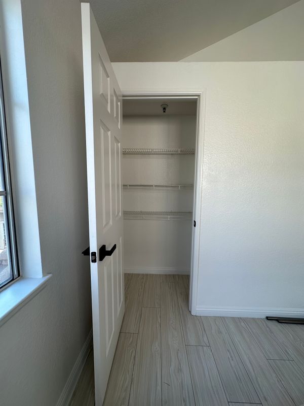 Building Photo - 14078 Lemoli Way