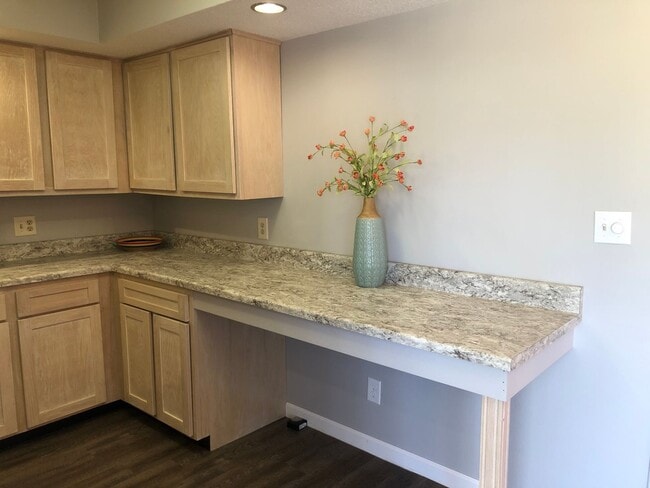 Building Photo - 3 Bedroom 2.5 Bath Home in the country!