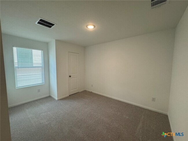 Building Photo - 3563 Prominence St