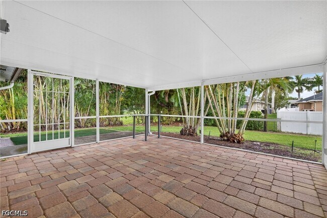 Building Photo - 1632 SW 43rd Terrace